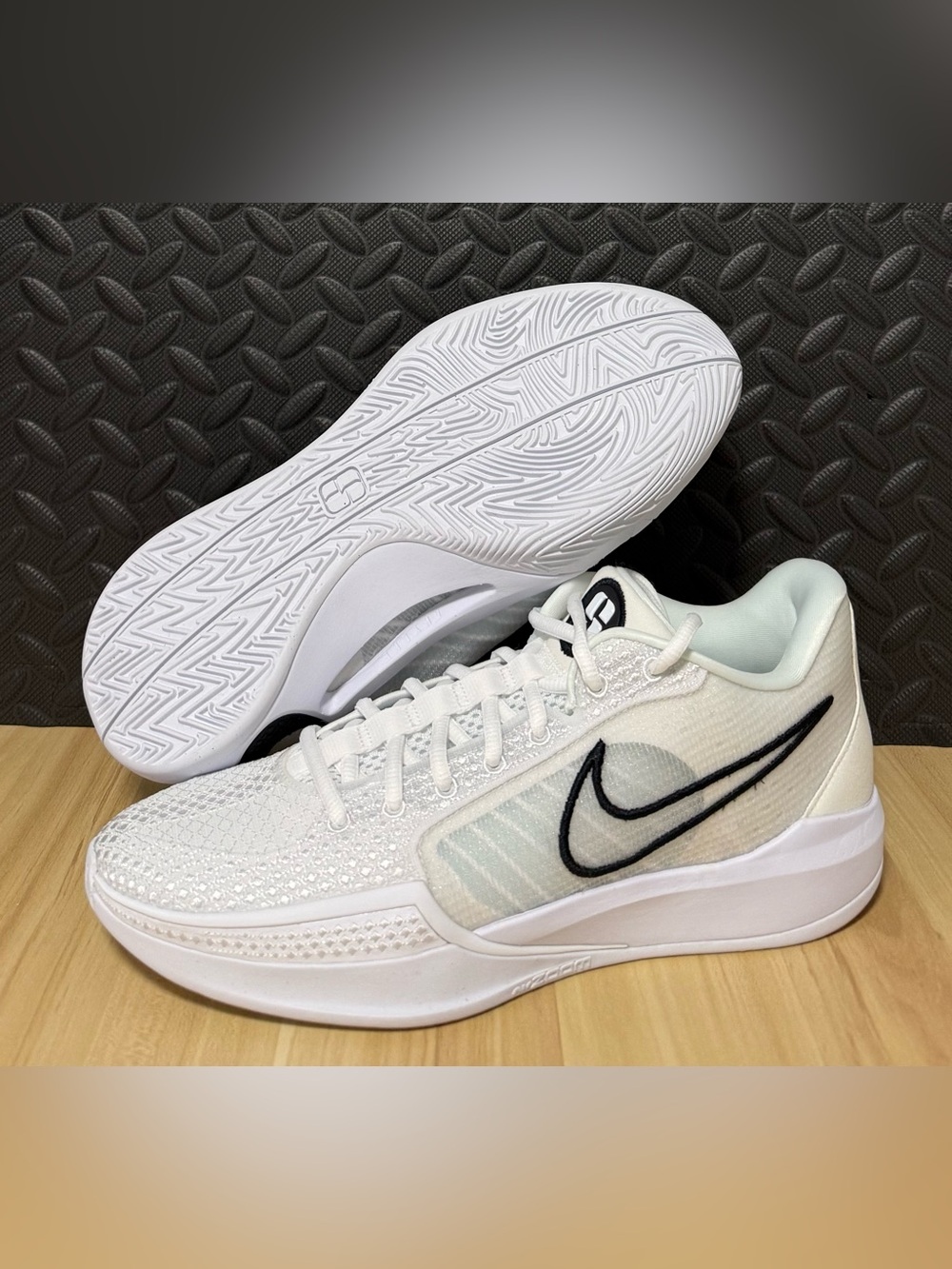 Nike Sabrina 1 TB Promo White Black Basketball FQ3837-100 Mens Size 9.5 Women 11